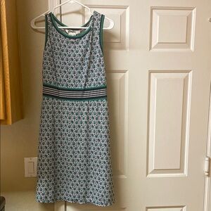 Max Studio Green and White Patterned Dress